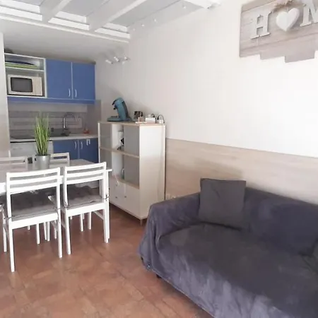 Marines Du Roussillon En Duplex Tres Calme En Privee Avec Piscine - M65 Holiday home Saint-Cyprien (Pyrenees-Orientales)
