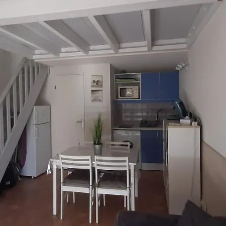 Marines Du Roussillon En Duplex Tres Calme En Privee Avec Piscine - M65 Ferienhaus